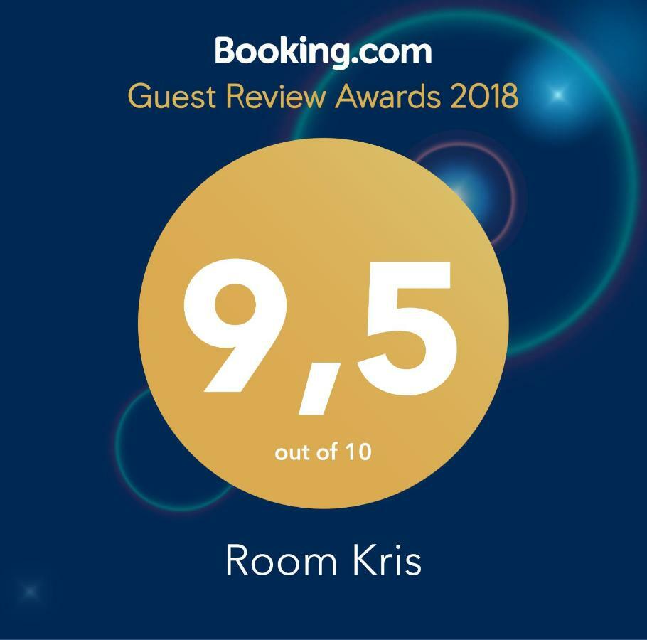 Room Kris With Private Entrance & Private Bathroom Vilanija Exterior foto